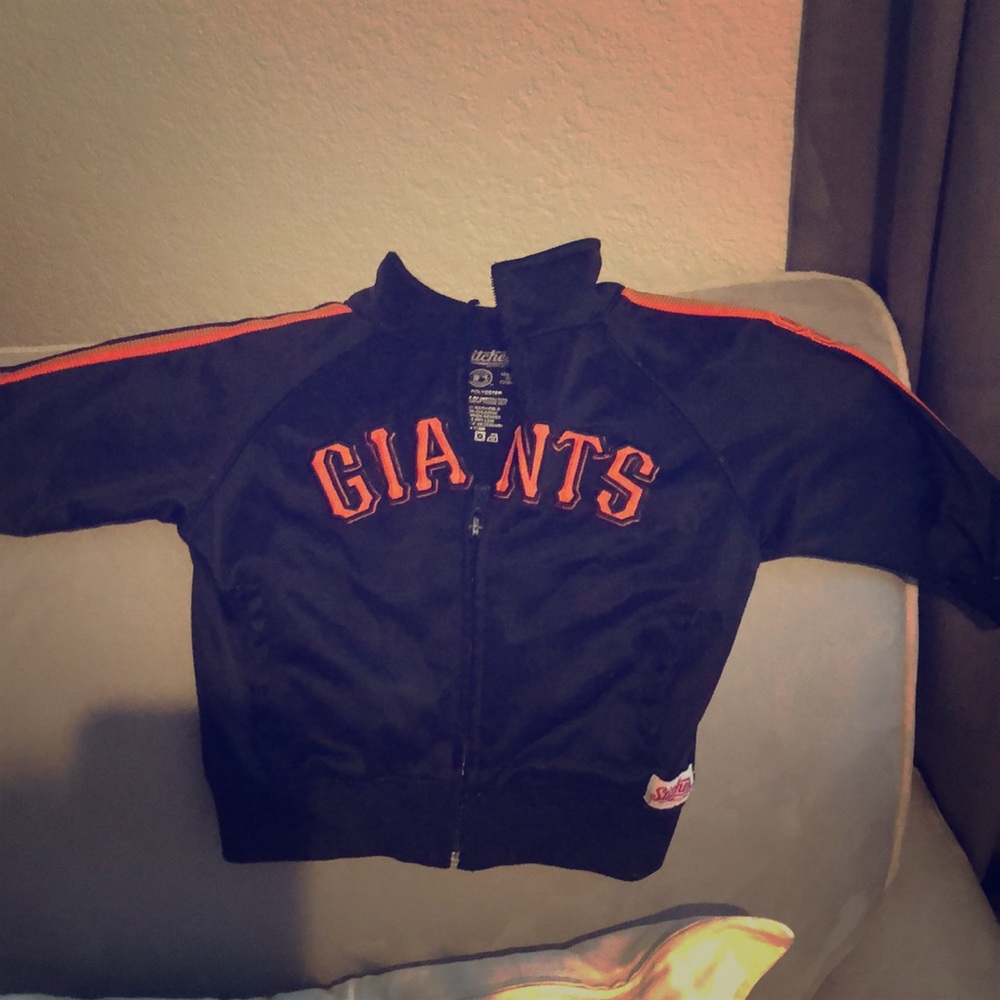 Toddler Giants jacket.